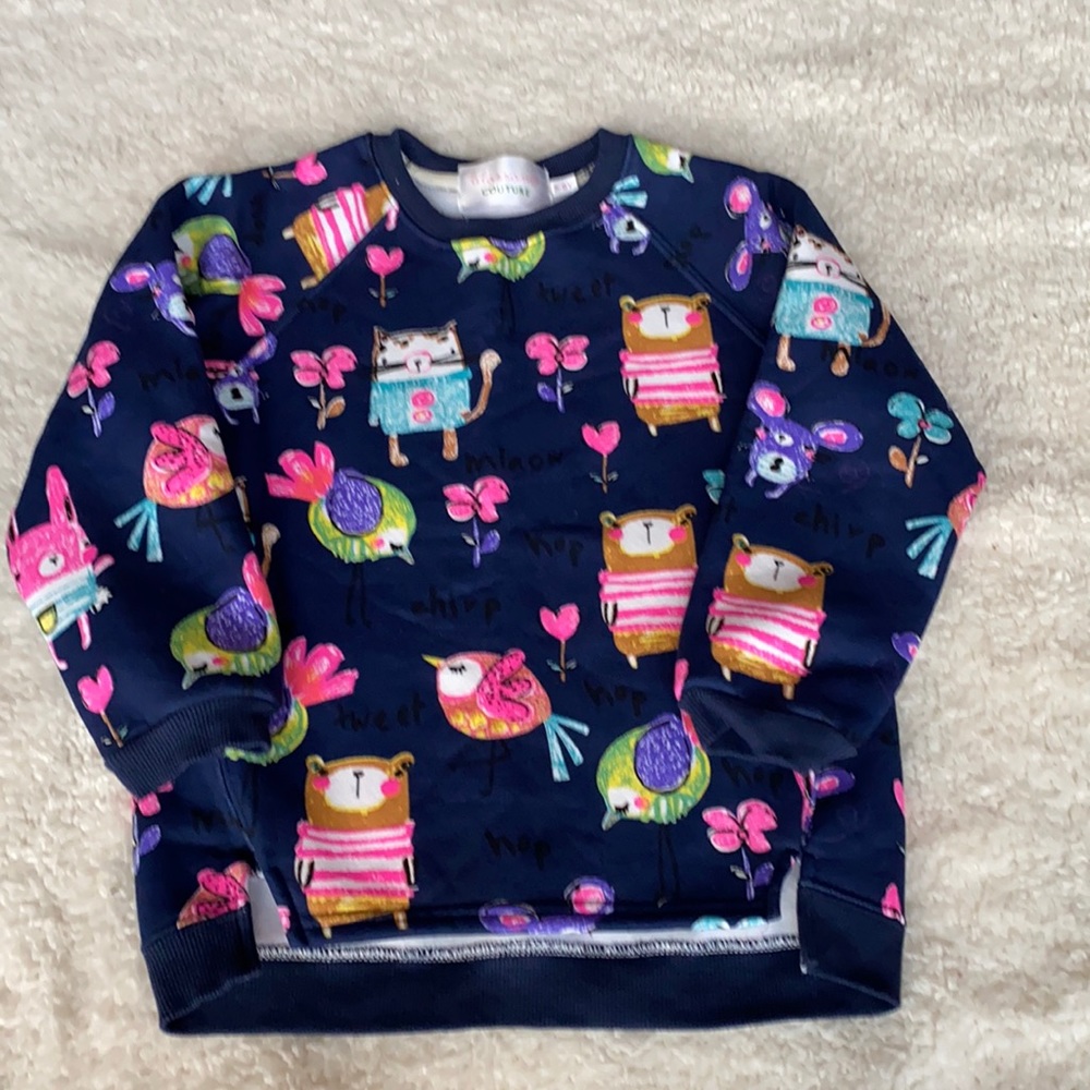 Blossom couture animal sweatshirt 5-6 NWOT